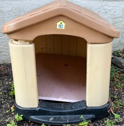 Pet Zone Outdoor Plastic Dog House