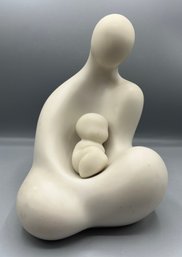 Lado 86' Resin Sculpture - Mother And Child