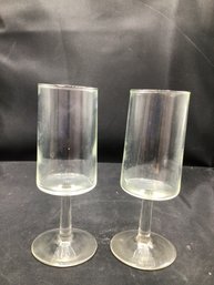(2) 6in Tall Glasses (clear/plain)