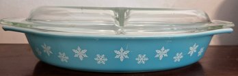 Pyrex Snowflake Turquoise Blue Divided Casserole Dish With Divided Lid