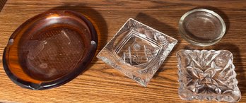 Vintage Glass Ashtrays 4 Pieces Lot