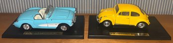 Road Legends 1/18 Scale 57' Chevy Corvette & 67' Volkswagon Beetle