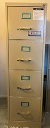 Staples 4-drawer Metal File Cabinet - Key Not Included