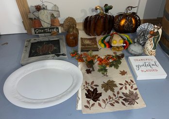 Assorted Fall/thanksgiving Holiday Decor