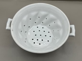 Porcelain Strainer