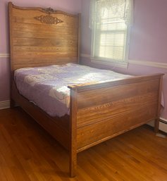 Vintage Solid Wood Full Size Bed Frame