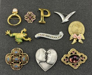 Costume Jewelry Brooches - 10 Total
