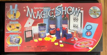Alex Brands Spectacular Magic Show Box Kit - NEW In Box