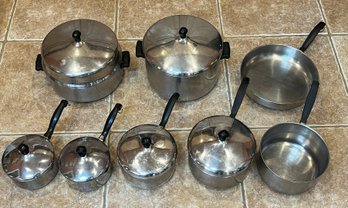 Farberware Pots & Pans - 8 Total