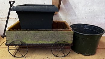 Wheelbarrow Planter With 3 Lawn Planters - 3 Piece Lot