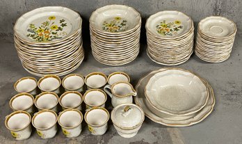 Mikasa Garden Club Stoneware Tableware Set - 82 Pieces Total