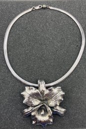 925 Silver Necklace With 925 Silver Flower Pendant - 1.71 OZT Total