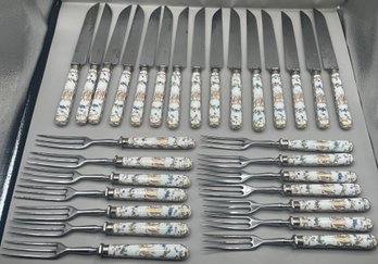 Zimerman Porcelain Handled Flatware Set - 36 Total