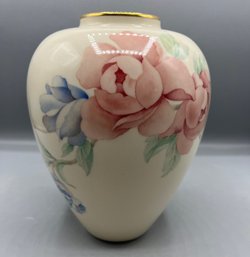 Lenox Chatsworth Medium Porcelain Vase Hand Decorated With 24K Gold