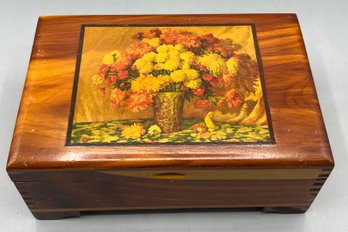 Wooden Floral Pattern Trinket Box