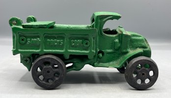 Decorative Metal Dump Truck Figurine