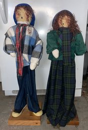 Handcrafted Decorative Statues With Wooden Base - 2 Total