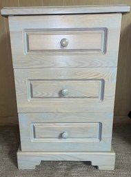 Solid Wood 3-Drawer Chest