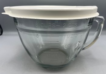 Pampered Chef Glass Measuring Cup With Lid