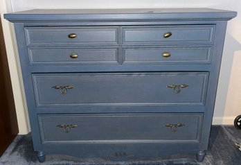Solid Wood 3-Drawer Chest - Made In Canada