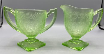 Indiana Glass Co. Horseshoe Pattern Glass Sugar Bowl And Creamer Set - 2 Pieces Total