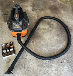 Ridgid 4 Gallon Portable Corded Wet/dry Vac - Hose Included - Model WD40700