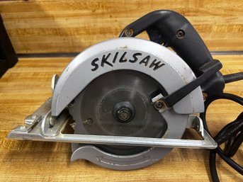 Skilsaw Professional Circular With Extra Blade #HC-831446