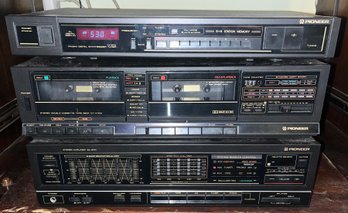 Pioneer Stereo Units - 3 Total - No Remote Included