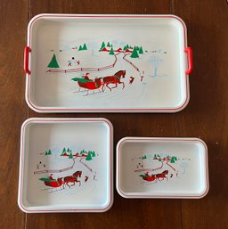 Himark Holiday Pattern Plastic Serving Tray Set - 3 Total