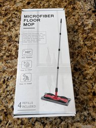 Microfiber Floor Mop New In Box