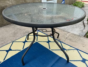 Outdoor Glass-top Round Table