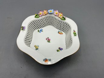 Herend Hvngary Handpainted Floral Pattern Porcelain Trinket Bowl