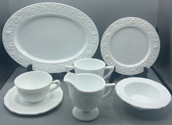 Vitrock Milk Glass Floral Pattern Tableware Set - 100 Pieces Total