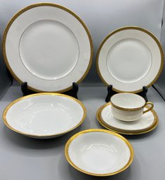 Thomas Bavaria Porcelain China Set #9065-17 - 79 Pieces Total