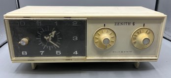 Zenith Solid State Radio - Made In Hong Kong