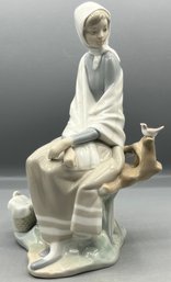 Lladro Porcelain Figurine - Shepherdess - Made In Spain