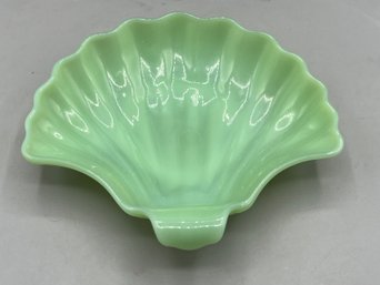 Jadeite Glass Shell Shaped Bowl