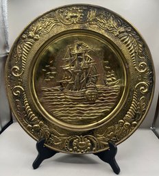 Decorative Brass Embossed Ship Pattern Wall Plate