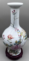 Lenox 'the Peony Vase'  Of The Qing Emperor- Comes With Stand