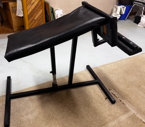 Adjustable Sit Up Stand