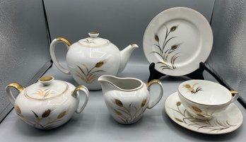Porcelain Wheat Pattern Teapot Set - 21 Pieces Total
