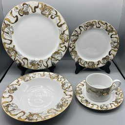 American Atelier Heavenly Hosts Pattern Dinnerware Set - 40 Pieces Total