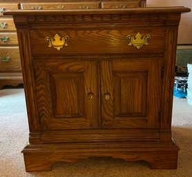 Pennsylvania House Solid Wood Nightstand With Drawer & Storage