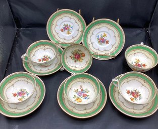 Vintage Crown Straffordshire Tea Cup And Saucers 12 Piece Set Made In England