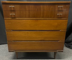 Harmony House MCM 4-drawer Wooden Chest