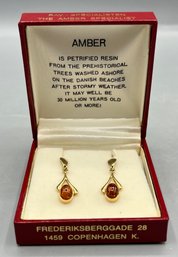 14K Gold Petrified Amber Resin Earring Set - 3.1grams