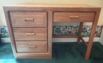 Stanley Furniture Solid Wood 4-drawer Desk