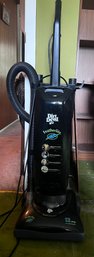 Dirt Devil Featherlite Stand Up Vacuum Model #: 085570