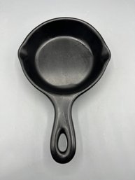 Stoneware Baking Skillet DC212 - Made In USA