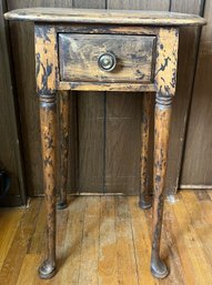 Solid Wood End Table With Drawer